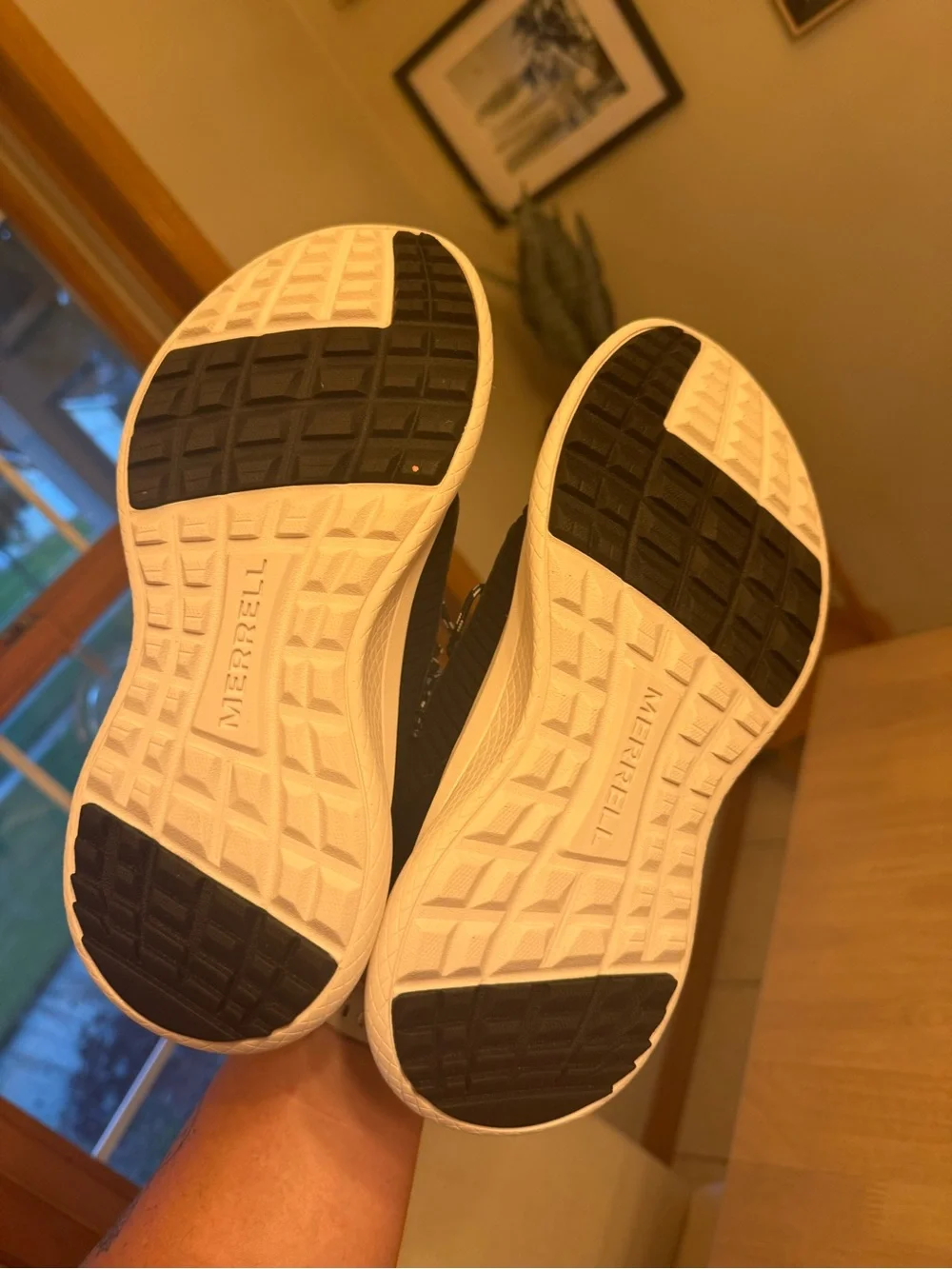 Merrell women’s Recupe Lace athletic shoe size 7